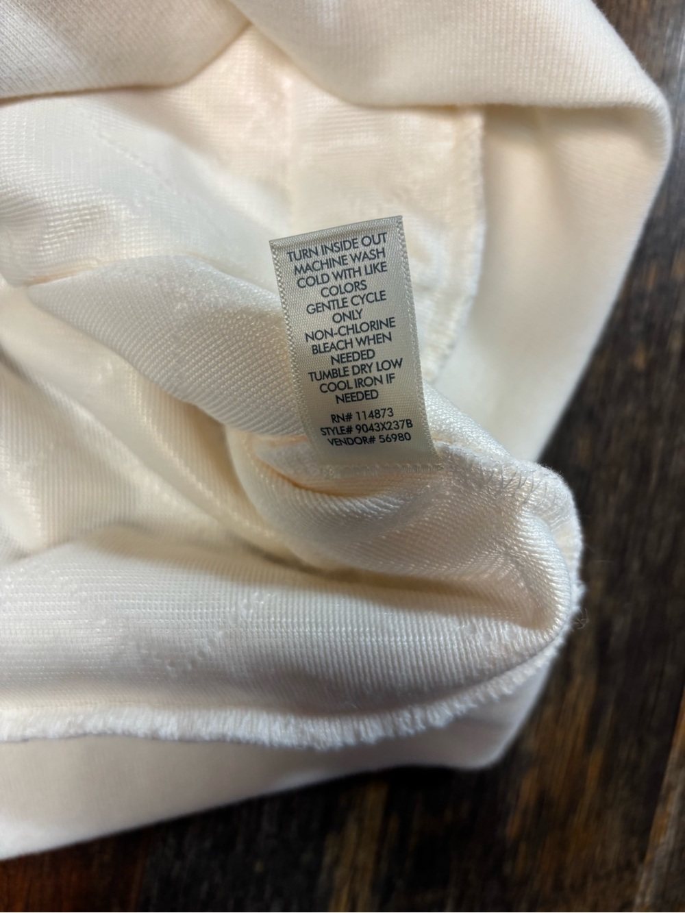 BKE Quilted off-white ultra soft faux fur drawstring Hooded size medium NWT - Picture 5 of 7